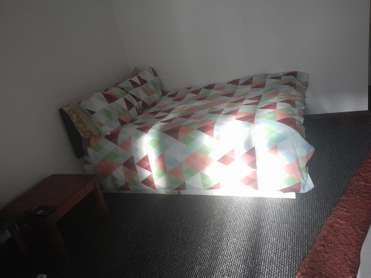 Lovely 1-Bed Studio In London Apartamento Exterior foto